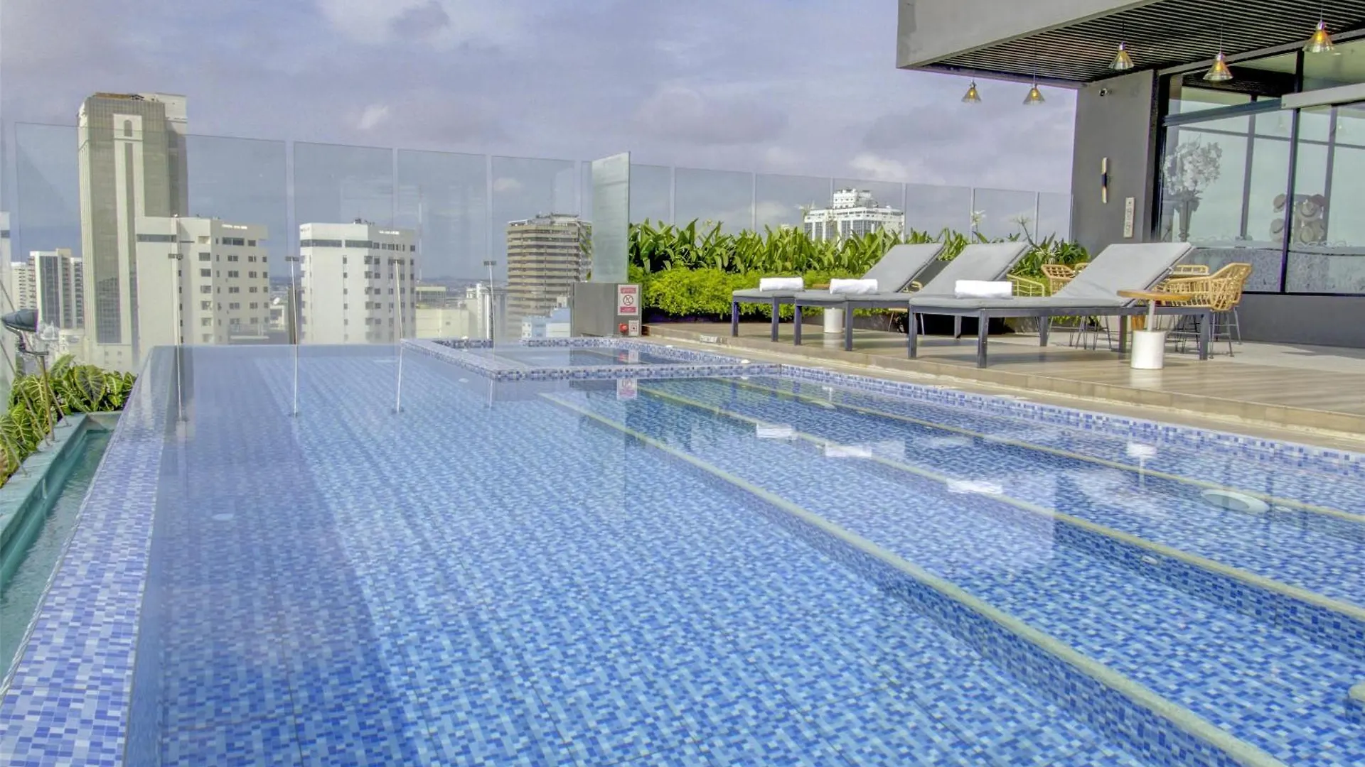 ****  Hotel Doubletree By Hilton Guayaquil Ekwador