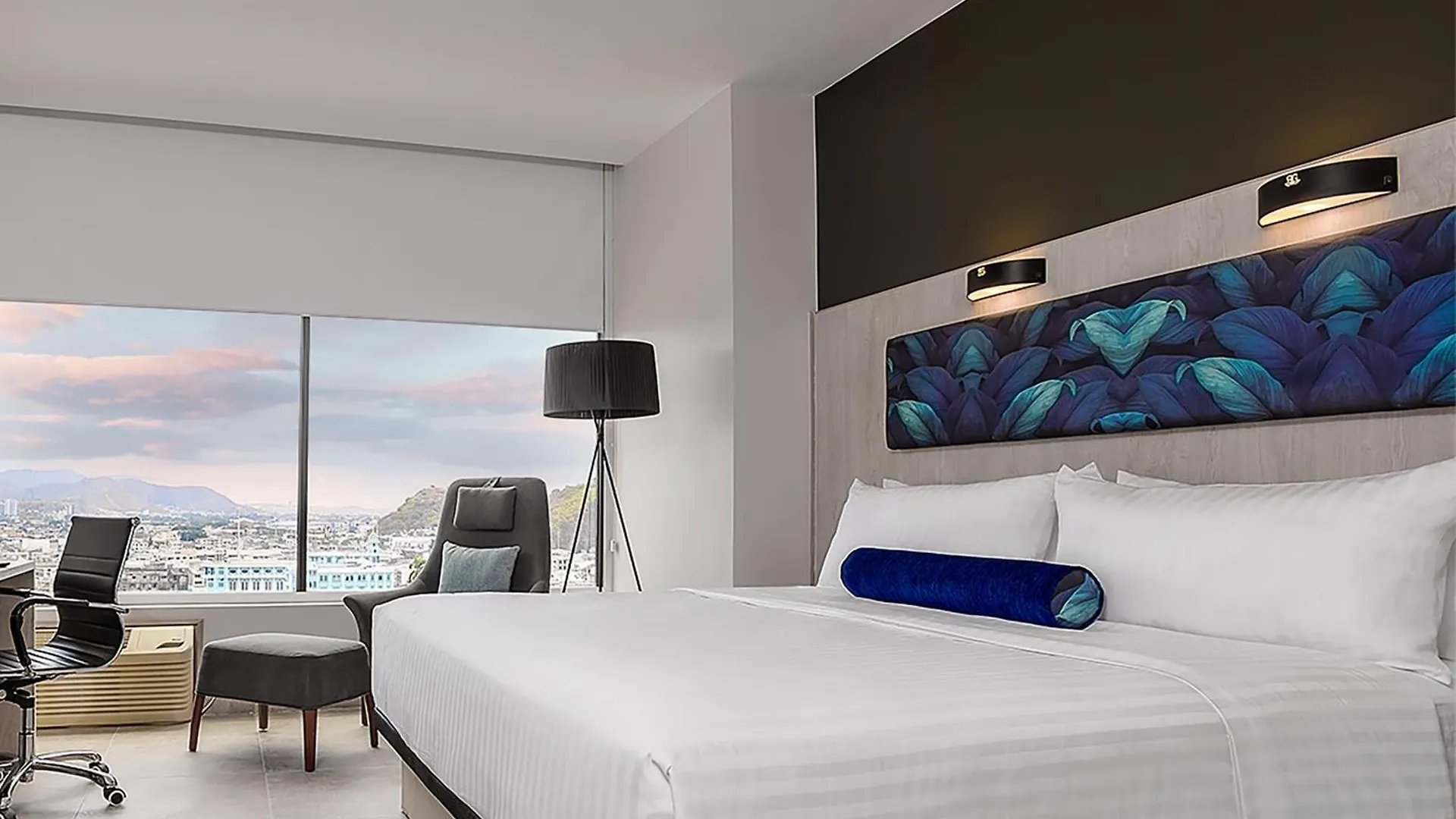 Doubletree By Hilton Guayaquil Hotel