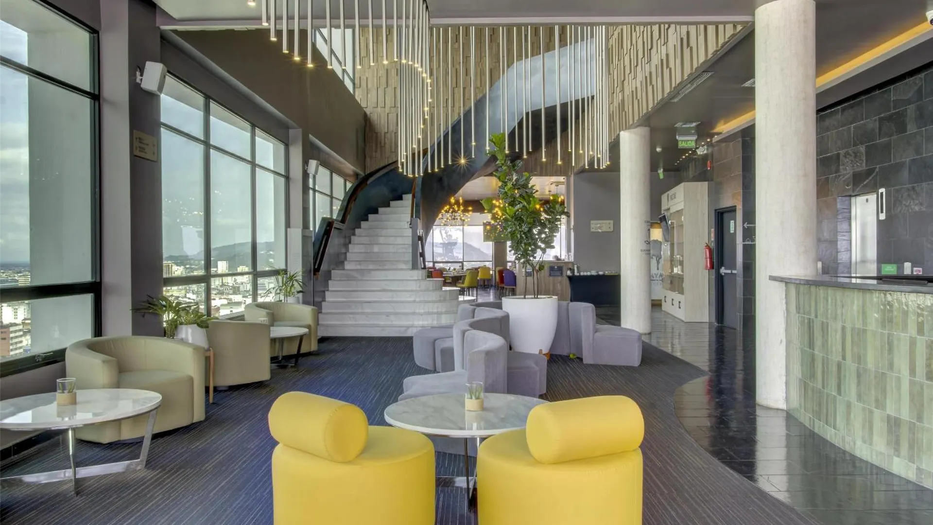 Doubletree By Hilton Guayaquil Hotel